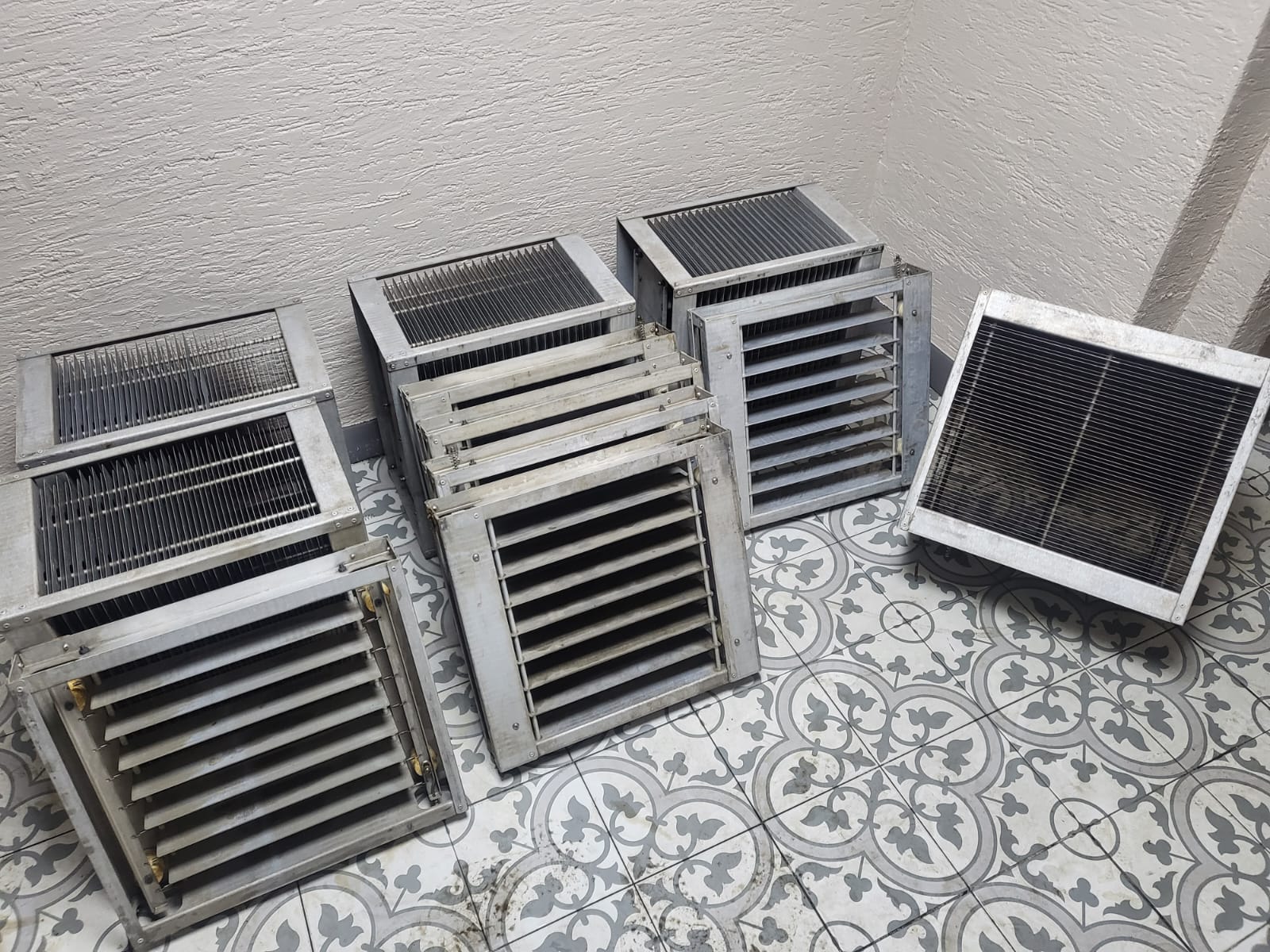 Elektrostatik filtre hücreleri